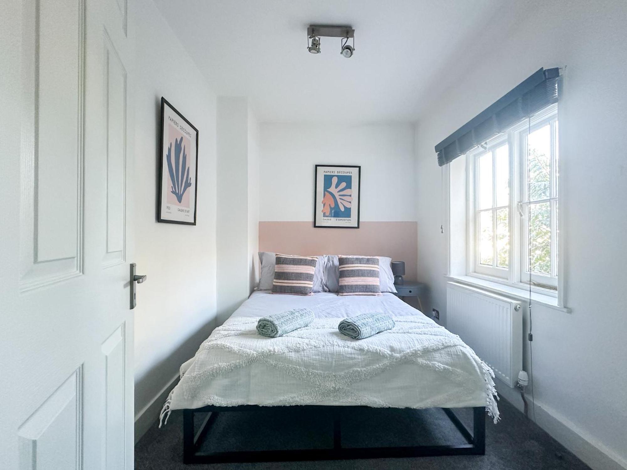 Stylish & Spacious City Centre 3-Bedroom Townhouse - Sleeps 6 カンタベリー エクステリア 写真