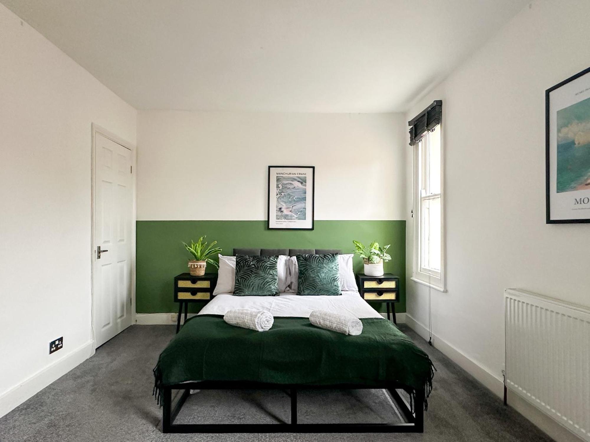 Stylish & Spacious City Centre 3-Bedroom Townhouse - Sleeps 6 カンタベリー エクステリア 写真